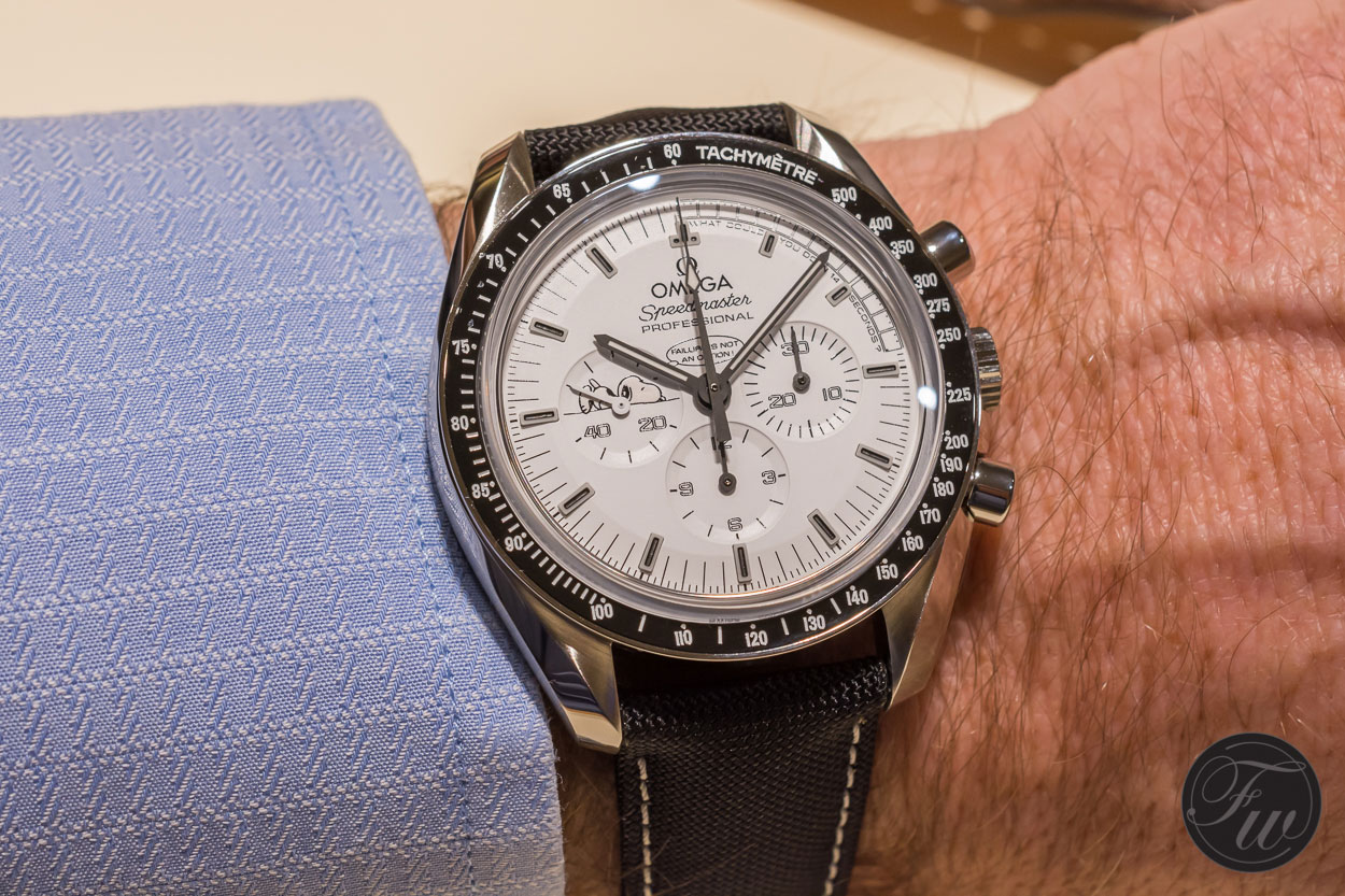 Wristshot of the Omega Speedmaster Professional Silver Snoopy Award